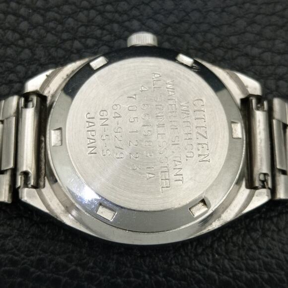 Vintage 1984 Citizen Automatic Womans Silver Watch W/daydate & Patina accents main image 9